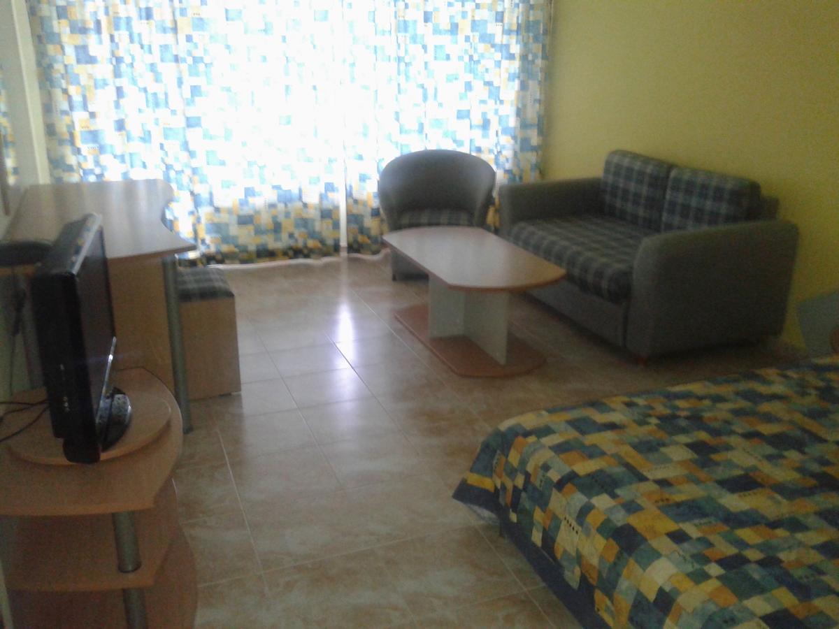 Hotel Perun เนเซบาร์ ภายนอก รูปภาพ