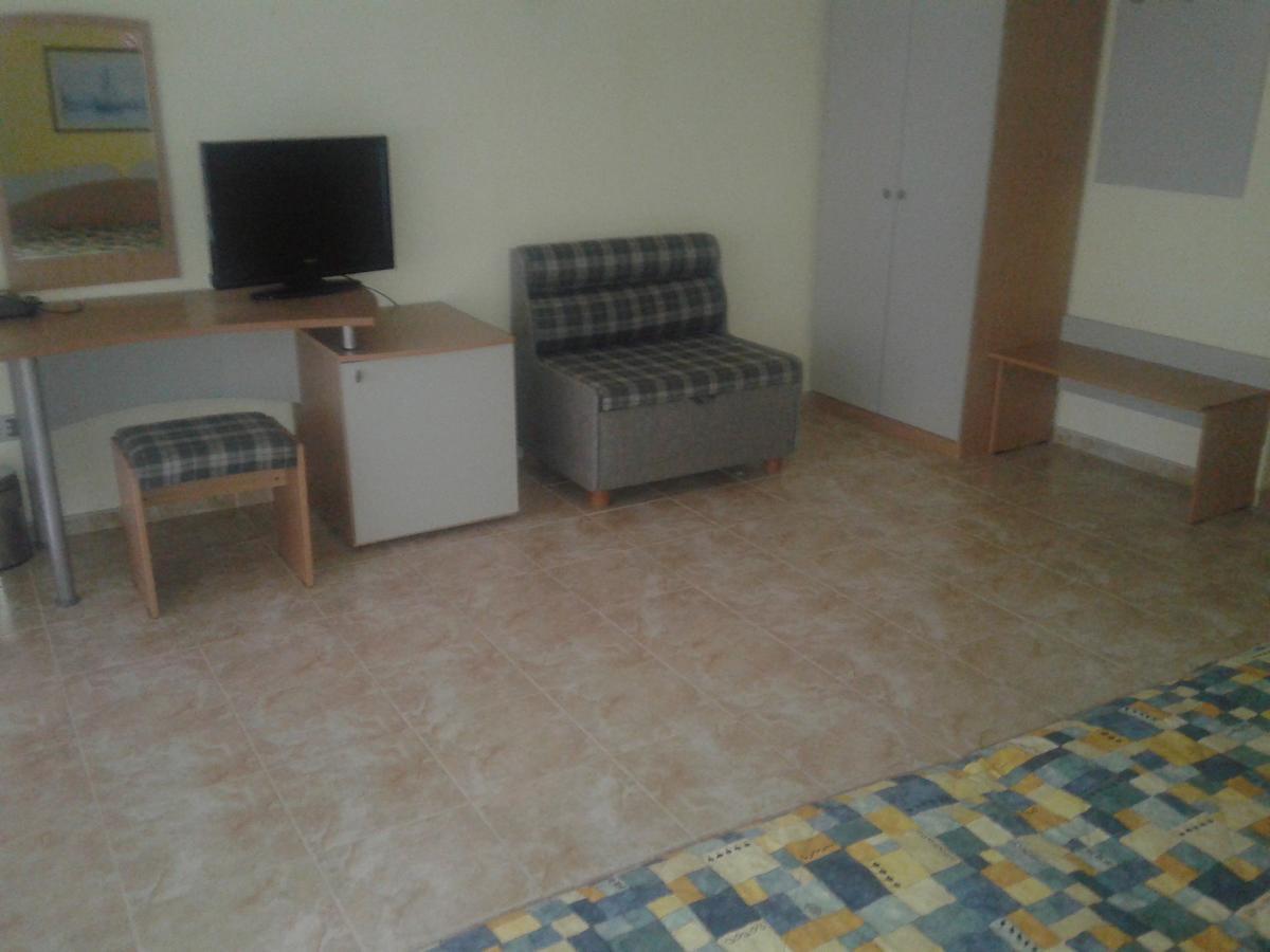 Hotel Perun เนเซบาร์ ภายนอก รูปภาพ
